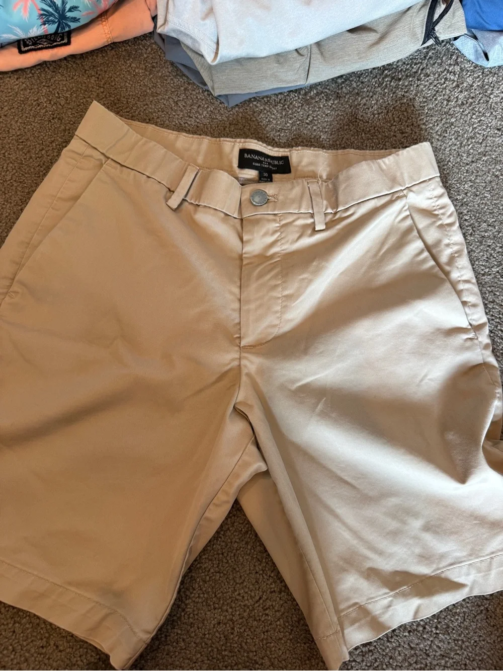 Banana Republic Tan Men's Chino Shorts